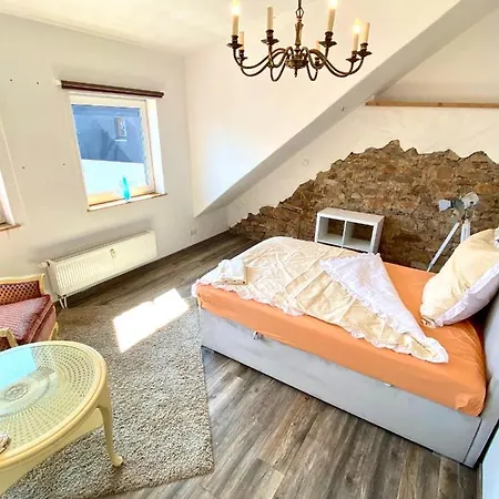 Maisonette Eifel, Mit Sauna Und Whirlpool Apartamento *