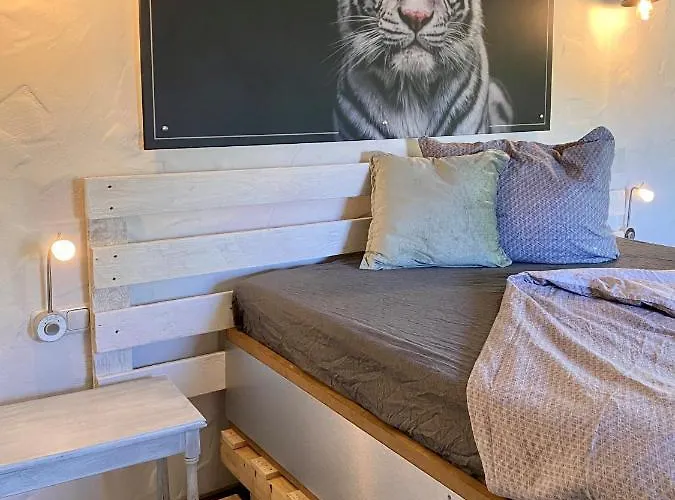 Maisonette Eifel, Mit Sauna Und Whirlpool Apartamento *